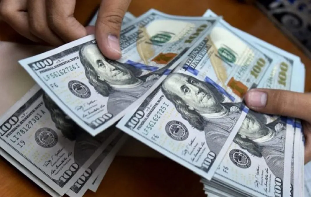dolar-blue-1-1068x676